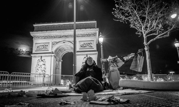 Au bord du monde : en compagnie des Restos du coeur